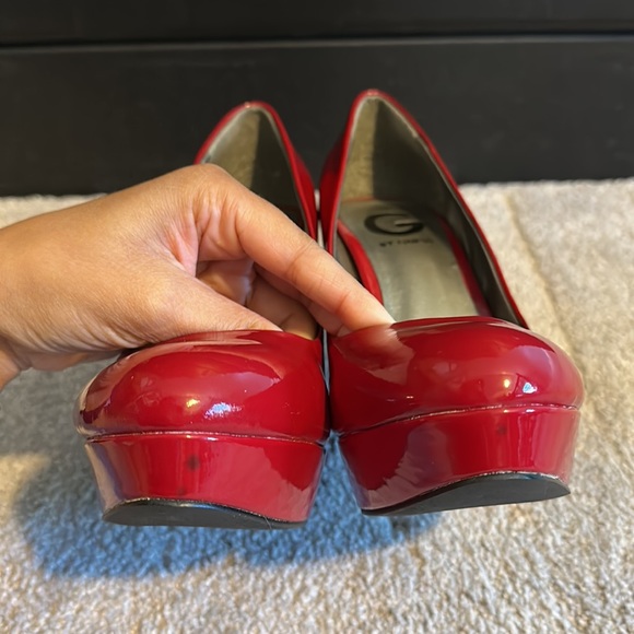 Bright Red High Heels - Picture 7 of 8